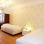 Allegro فندق 4*