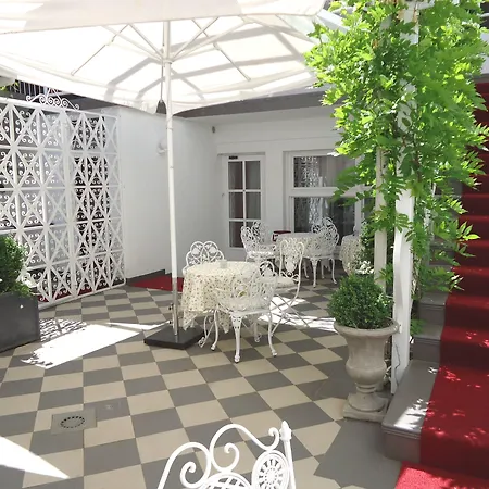 Hotel Allegro