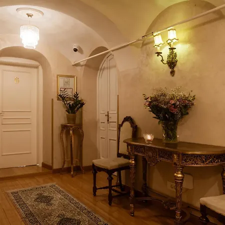 Allegro Hotel 4*