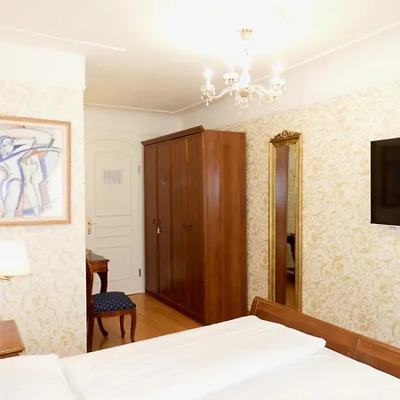 Hotel Allegro