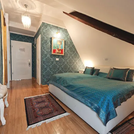 Allegro Hotel 4*